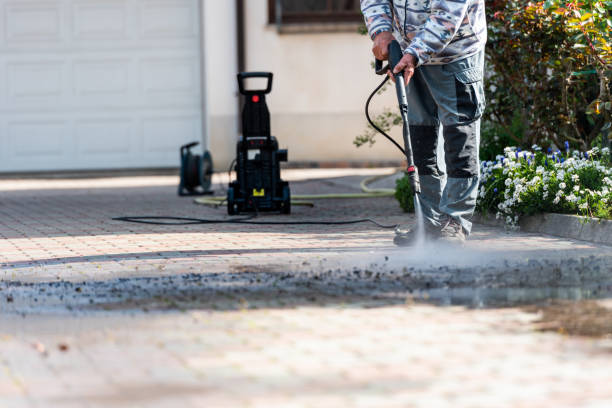 Best Commercial Building Pressure Washing  in Lincoln City, OR