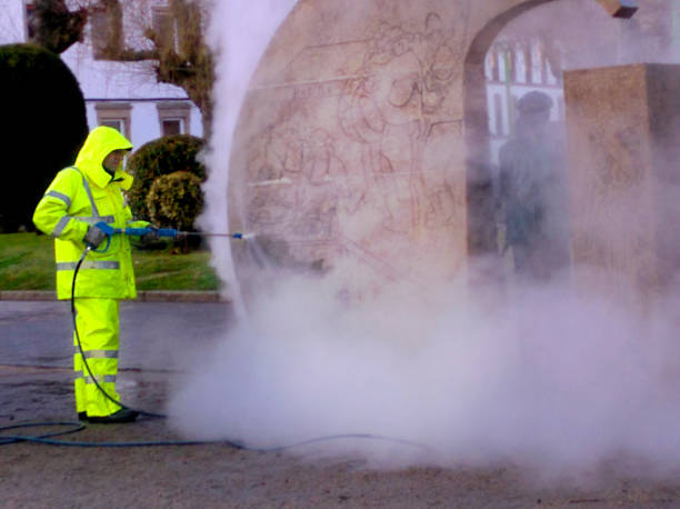 Garage Pressure Washing in Lincoln City, OR